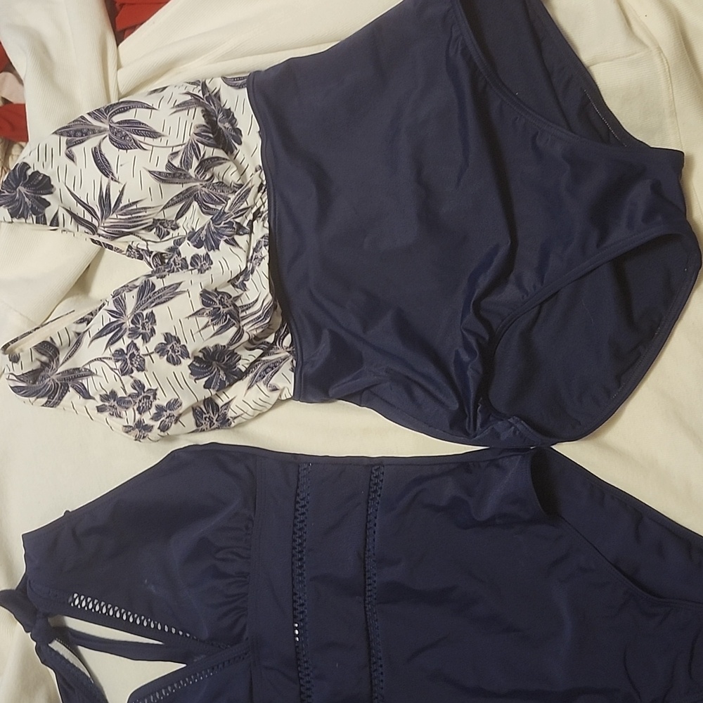 2 bathing suits. - Picture 2 of 3